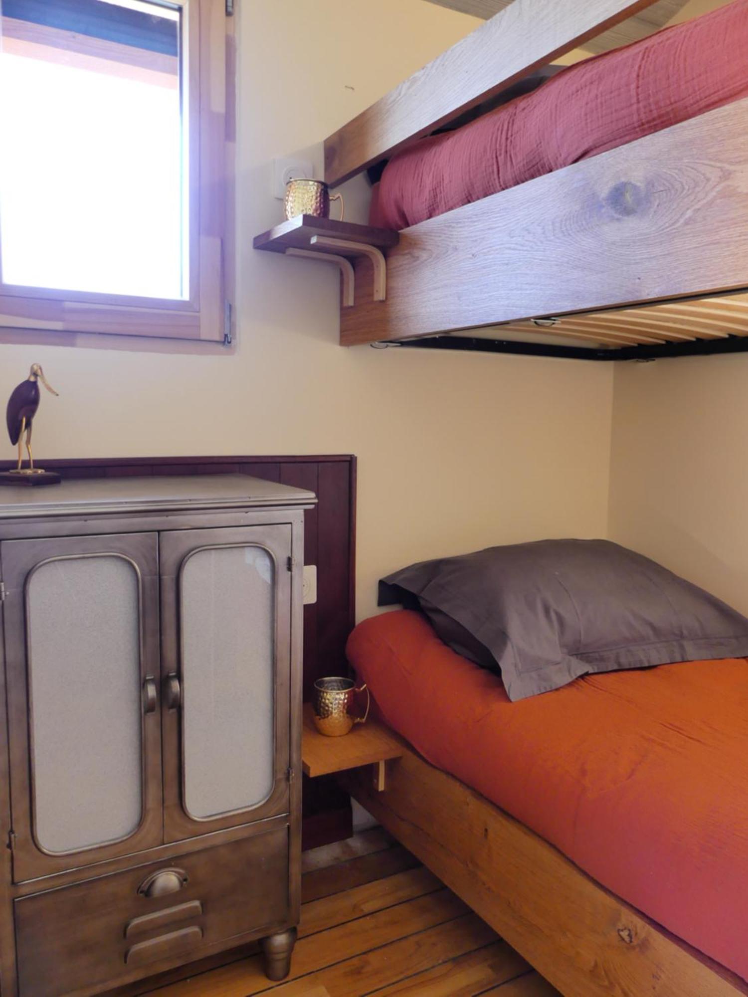Domaine De La Clauzade Bed & Breakfast Saint-Germain-les-Vergnes Ruang foto