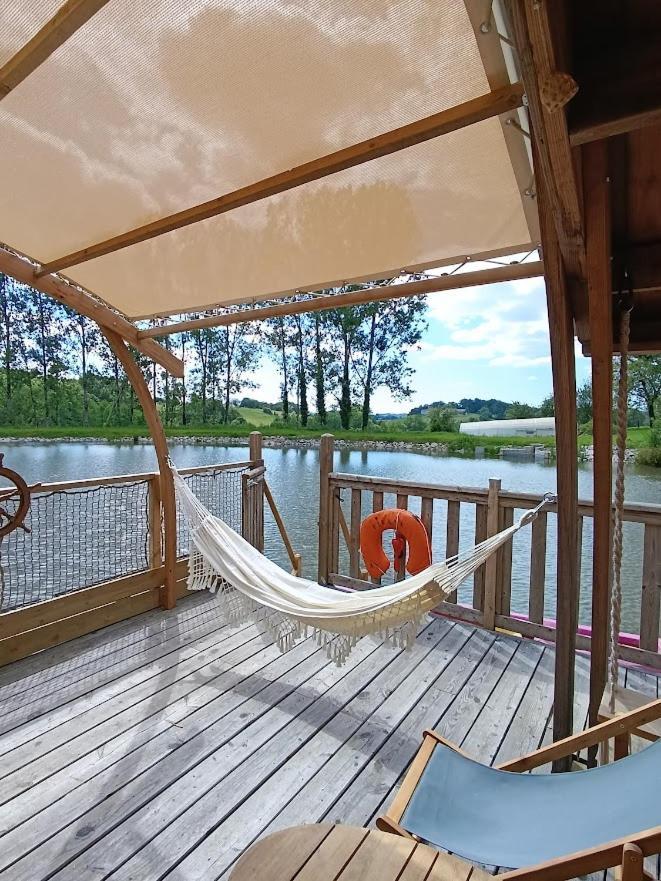 Domaine De La Clauzade Bed & Breakfast Saint-Germain-les-Vergnes Bagian luar foto
