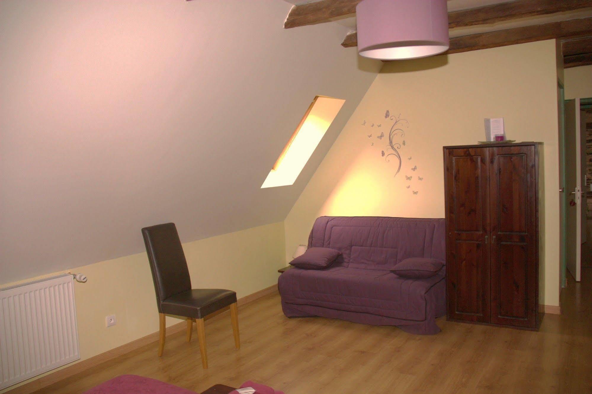 Domaine De La Clauzade Bed & Breakfast Saint-Germain-les-Vergnes Bagian luar foto