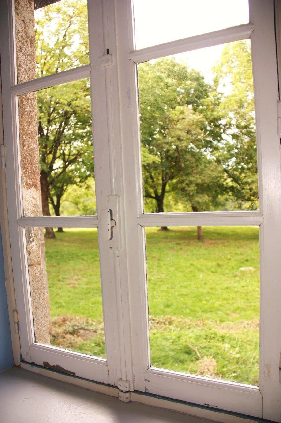 Domaine De La Clauzade Bed & Breakfast Saint-Germain-les-Vergnes Bagian luar foto